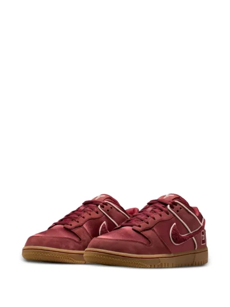 Sneakerși Nike Dunk retro din fleece alergare alb