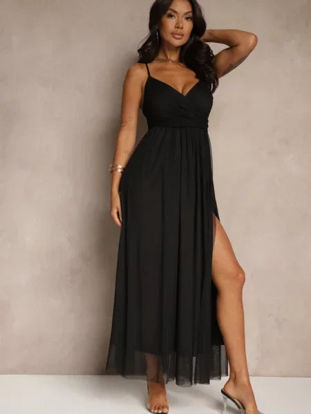 Sukienka Koktajlowa Ozdobiona Tiulowym Materiałem Deviora czarna