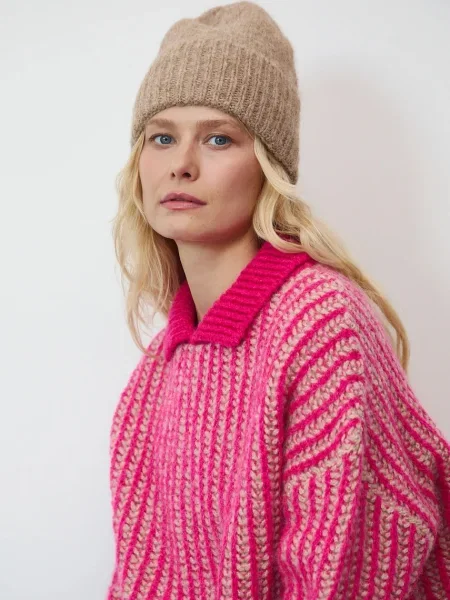 Шапка с вълна Medicine бежово