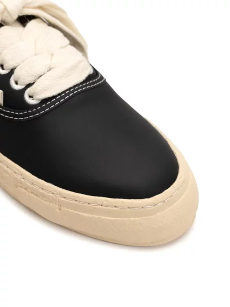 Sneakerși General Scale. negru