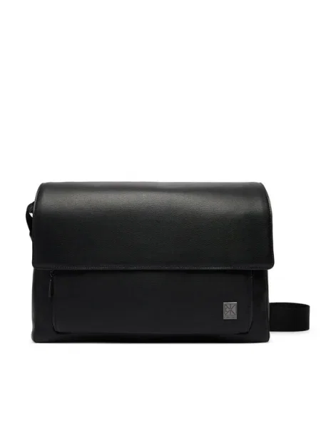 Calvin Klein Geantă crossover Emblem Hw Flap Messenger negru