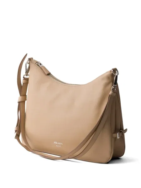 Кожена голям кожена чанта Prada