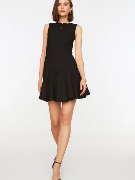 Rochie Trendyol maro