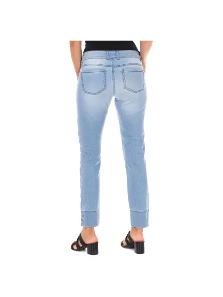 Blugi Met albastru