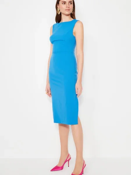 Sukienka midi Trendyol niebieska