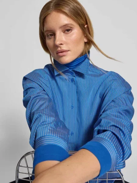 Bluzka z wiązanymi detalami w kolorze błękit królewski Style Icon Collection niebieska