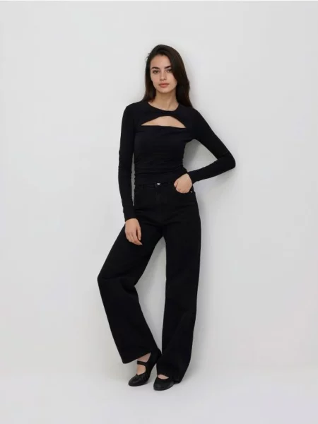 Reserved Longsleeve z modalem czarny