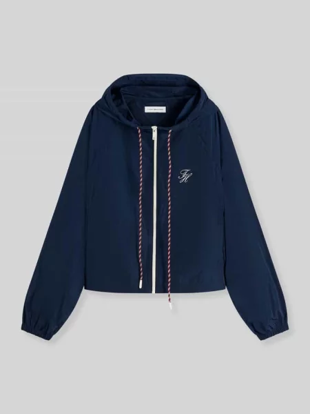 Kroj regular fit wodoodporna kurtka funkcyjna Tommy Hilfiger granatowa