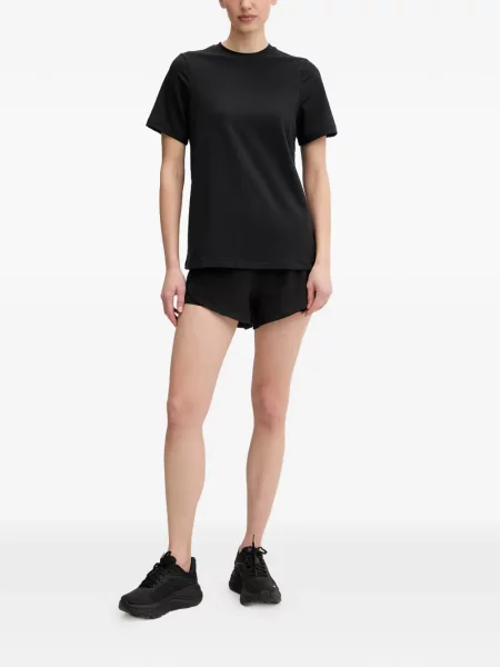 Tricou On negru