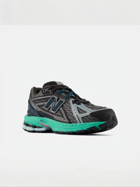Повседневные кроссовки New Balance коричневые