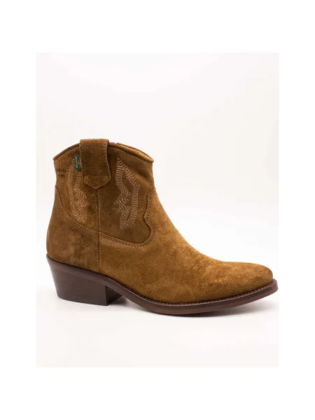 Pantofi Dakota Boots maro