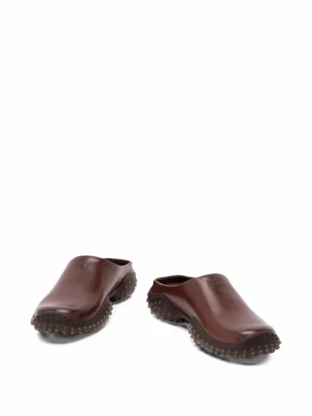 Papuci tip mules Miu Miu din piele maro