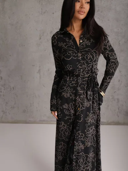 Rochie-cămașă cu adaos de cu curea și motiv floral Titanis neagră