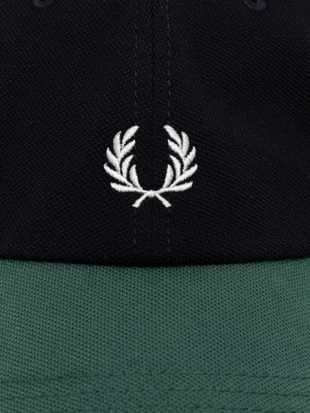 Fred Perry шапка с козирка от