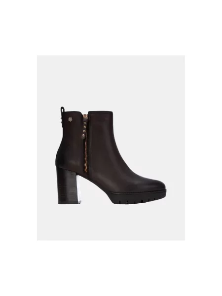 Pantofi Carmela maro