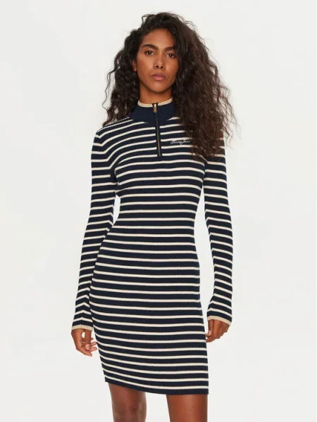 Рокля Tommy Jeans къса с кройка по тялото тъмносиньо