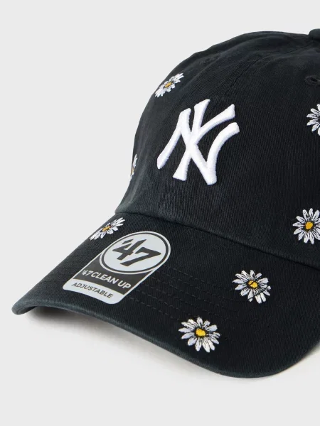 Кепка 47 Brand чорна