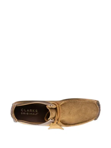 Пустинни ботуши Clarks Originals кафяво
