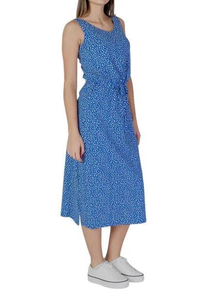 Pikčasta obleka obleka B.young modra