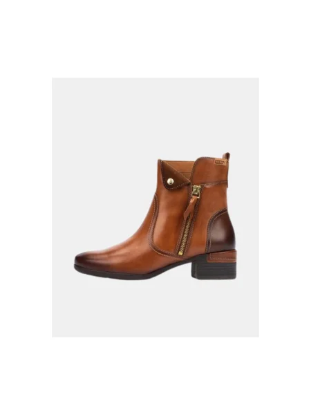 Pantofi Carmela maro