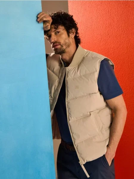 Sinsay Pikowana kamizelka ze stójką beżowy