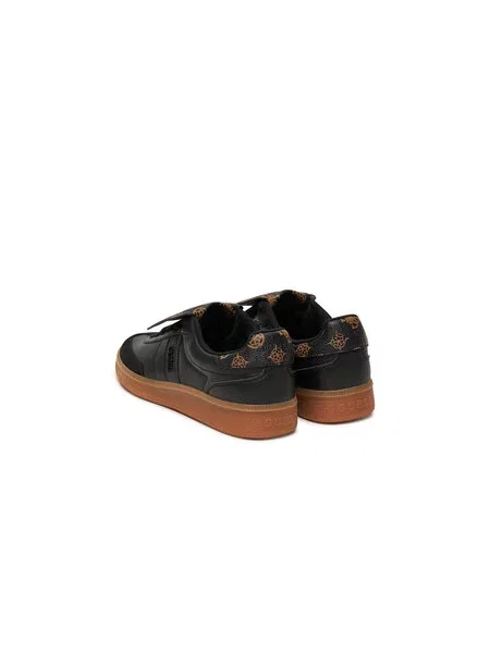 Sneakersy Guess černé