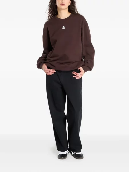 Dlouhé běžecké boty Adidas Terrex s krátkými rukávy s výstřihem do v černé