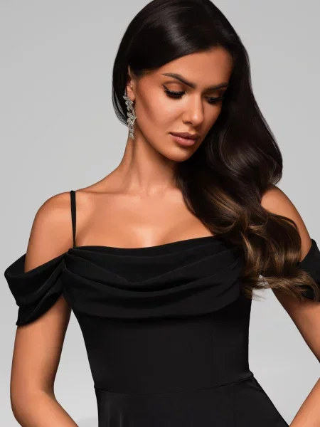 Rochie de seară Edoti de costum negru