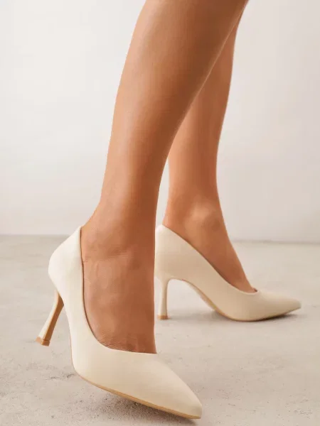 Pantofi stiletto Jynienne bej