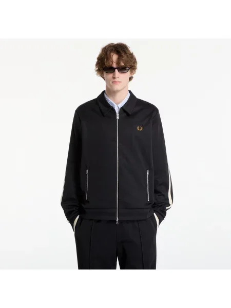 Běžecká bunda Fred Perry černá