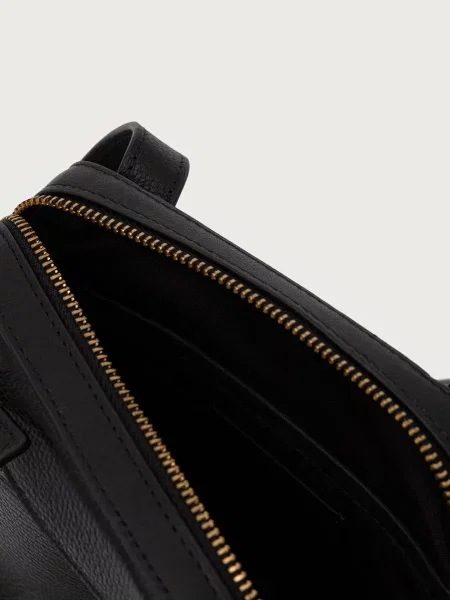 Crossbody táska Calvin Klein fekete