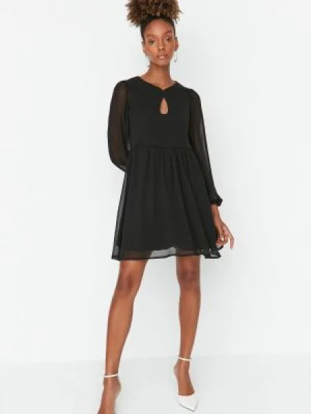 Rochie mini Trendyol din șifon negru