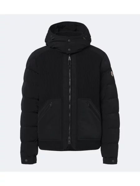 Geacă cu puf Moncler cu glugă negru