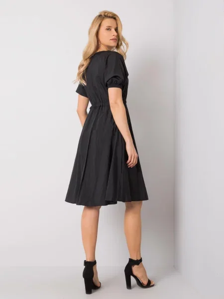 Oblekové šaty Fashionhunters čierna