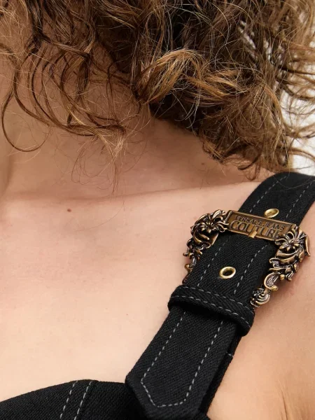 Сукня Versace Jeans Couture midi облягаюча чорний