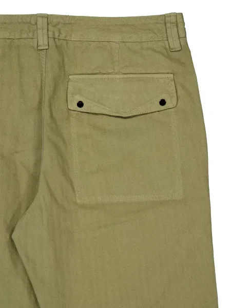 Παντελόνι chino Stone Island με μοτίβο ψαροκόκαλο πέτρες πράσινο