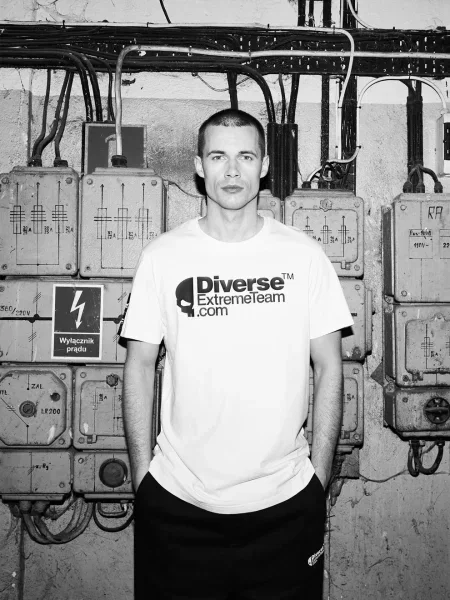 Футболка DIVERSE Dext Logo T білий
