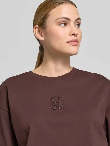 T-shirt o pudełkowym kroju i krótkim kroju z okrągłym dekoltem Smith And Soul