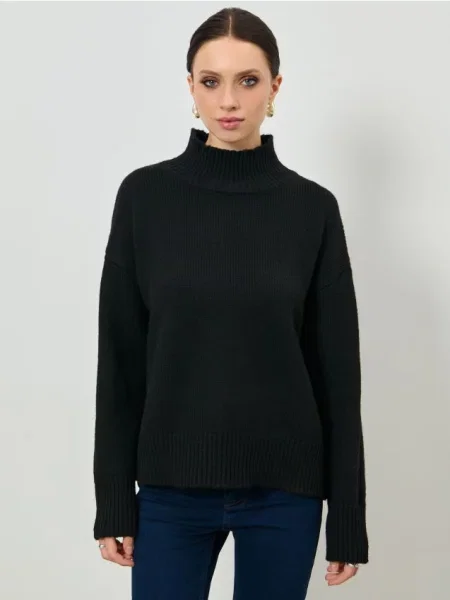 Водолазка в рубчик чорний