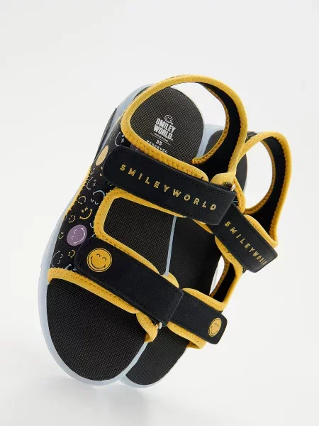 Сандалии Reserved на липучках