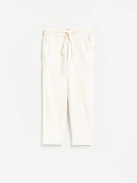 Reserved Pantaloni jogger din crem