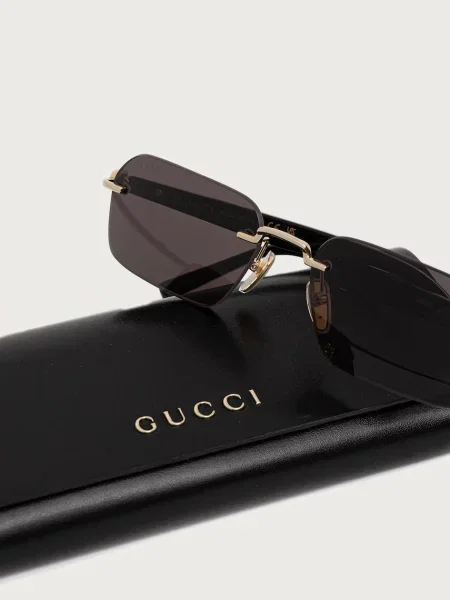 Солнцезащитные очки Gucci