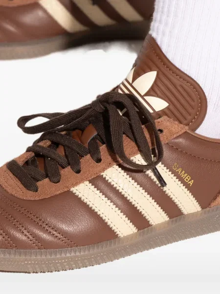 Geacă Adidas maro