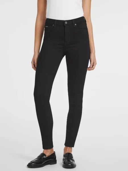 Jeansy o kroju skinny fit z detalem z logo Guess czarne