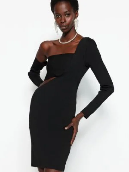 Rochie de seară Trendyol negru