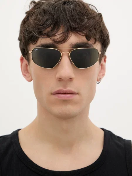 Ray-Ban napszemüveg