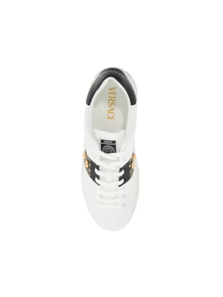 Sneakersy Versace skórzane z ćwiekami białe