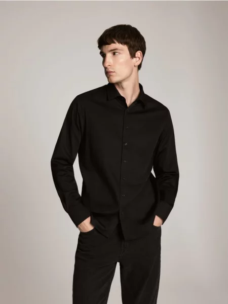Reserved Cămașă slim fit cu conținut ridicat de negru