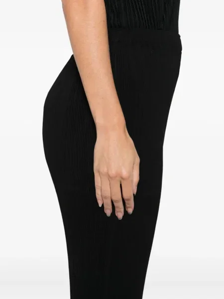 Pantaloni Issey Miyake negru