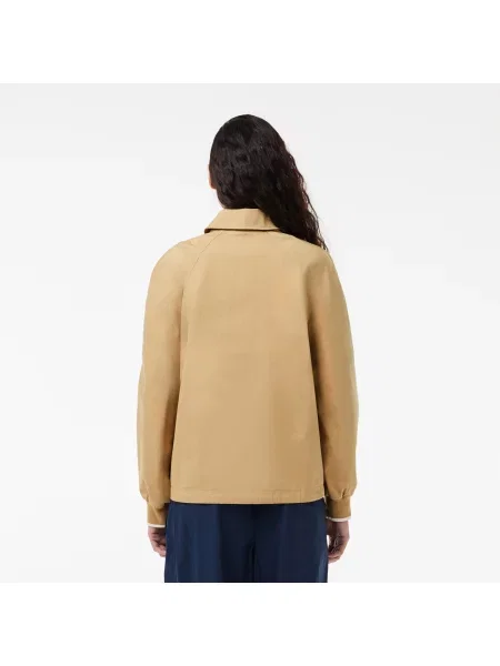 Lacoste Oversizowa Kurtka Z Haftem Na Piersi brązowa